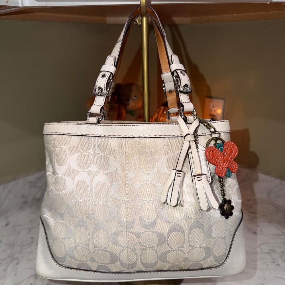 Coach Women's White and Cream Bag